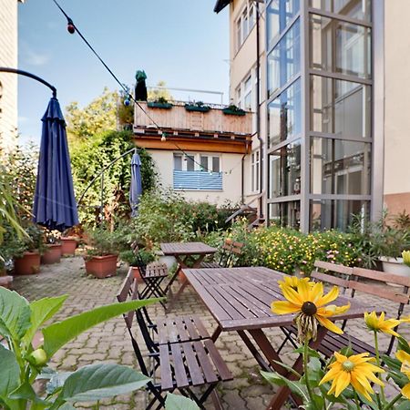 Pensionsieben Das Andere Hotel 로라흐 외부 사진